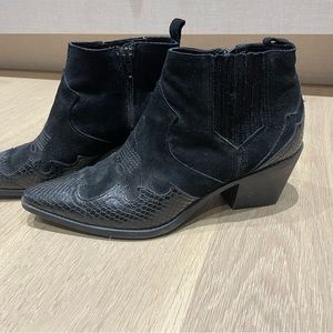 Zara cowboy booties